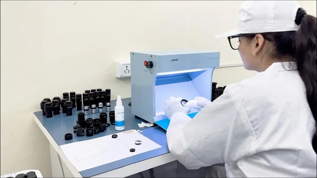 Microscope Component Cleaning and Inspection